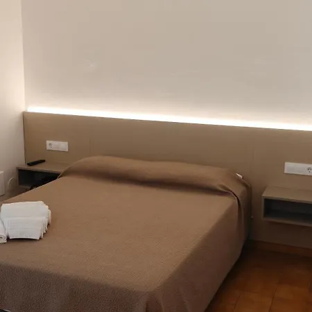Hotel Nuevo Cachalote 2*