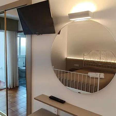 Nuevo Cachalote Hotel