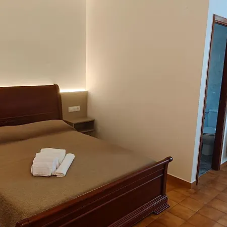 Nuevo Cachalote Hotel 2*