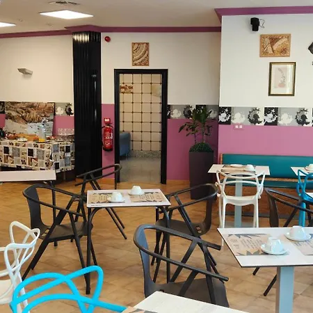 Nuevo Cachalote Hotel 2*