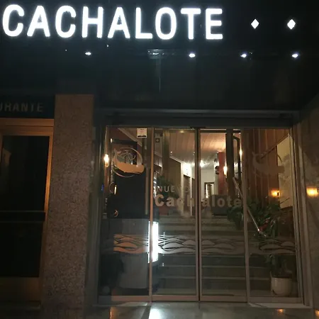 Nuevo Cachalote Hotel 2*