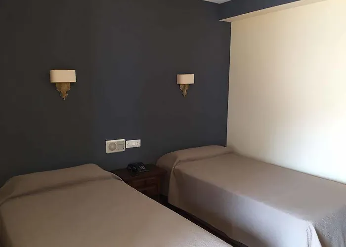 Nuevo Cachalote Hotel