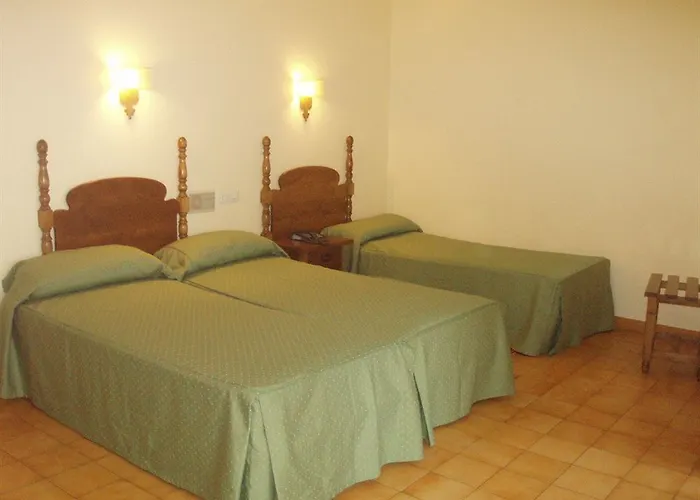 Nuevo Cachalote 2* Portonovo